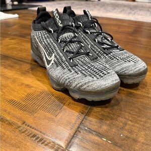 Nike VaporMax Flyknit  Sneakers - Orea